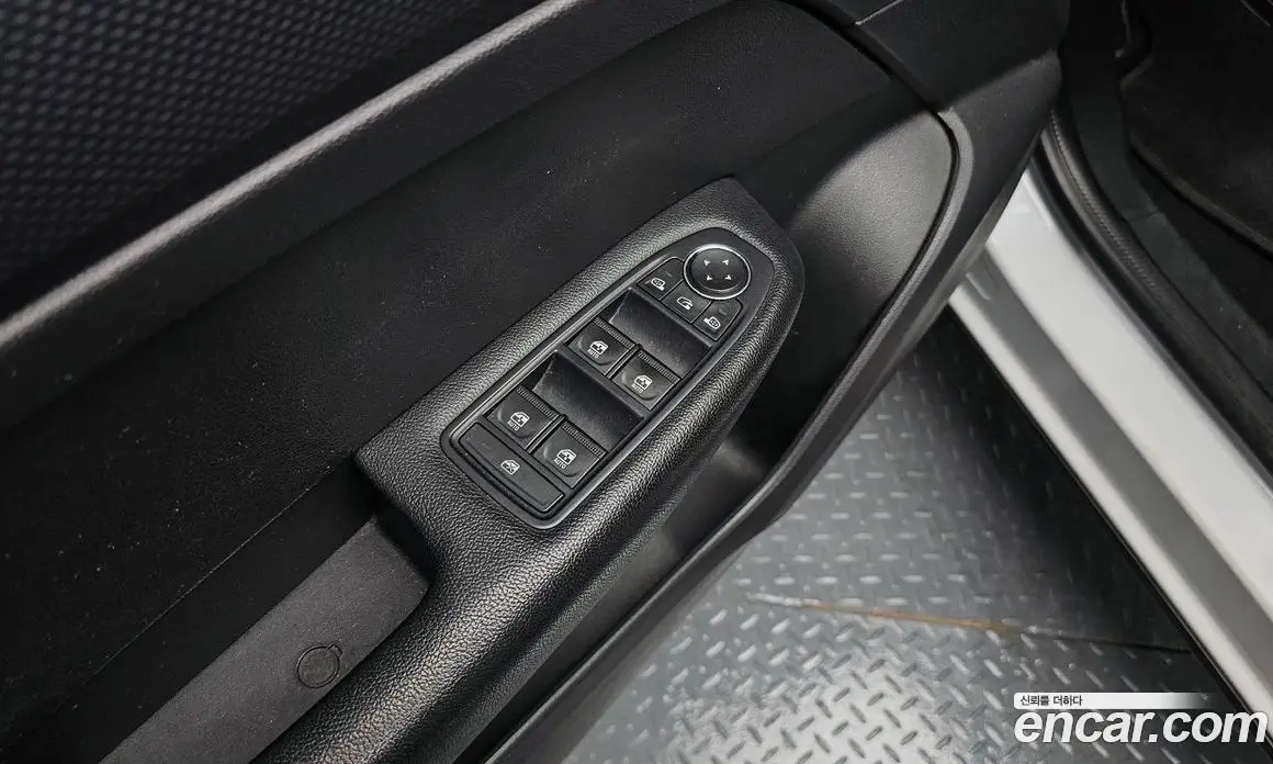Renault (Samsung) XM3 2020 1.6 автомат (гидро), фото 28 Renault (Samsung) XM3 2020 1.6 автомат (гидро), фото 28