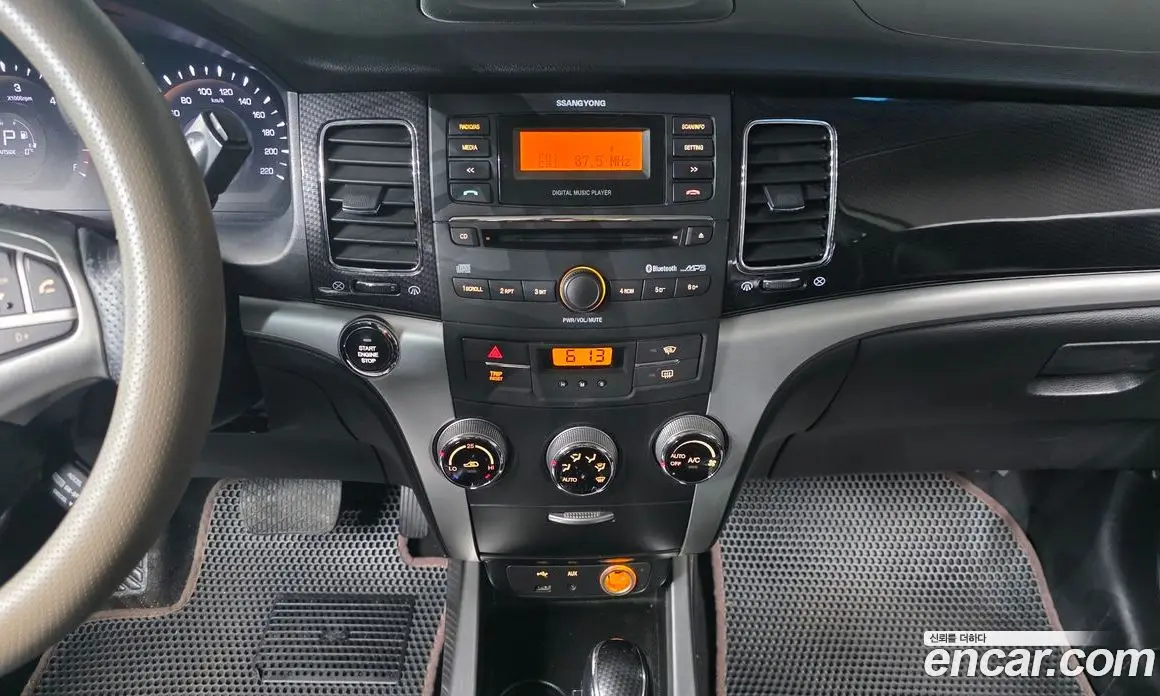 SsangYong Korando 2013 2.0 автомат (гидро), фото 15 SsangYong Korando 2013 2.0 автомат (гидро), фото 15
