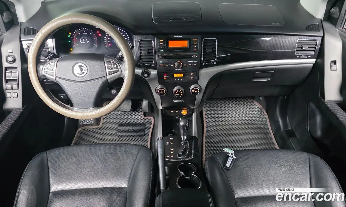 SsangYong Korando 2013 2.0 автомат (гидро), фото 7 SsangYong Korando 2013 2.0 автомат (гидро), фото 7