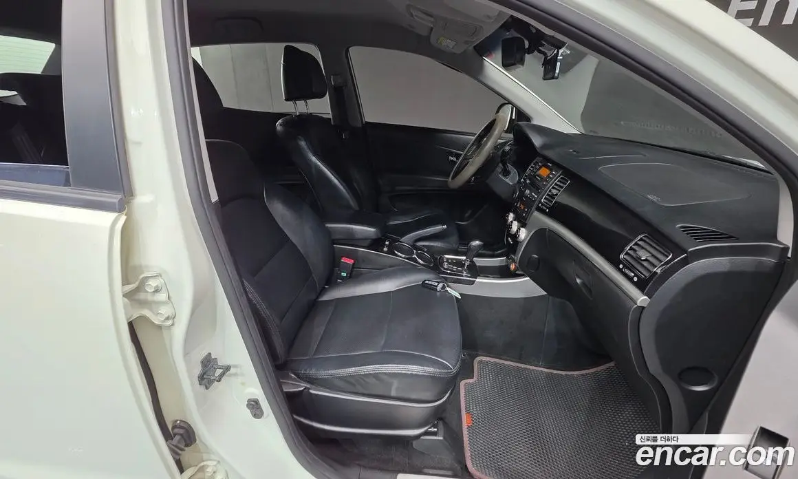 SsangYong Korando 2013 2.0 автомат (гидро), фото 10 SsangYong Korando 2013 2.0 автомат (гидро), фото 10