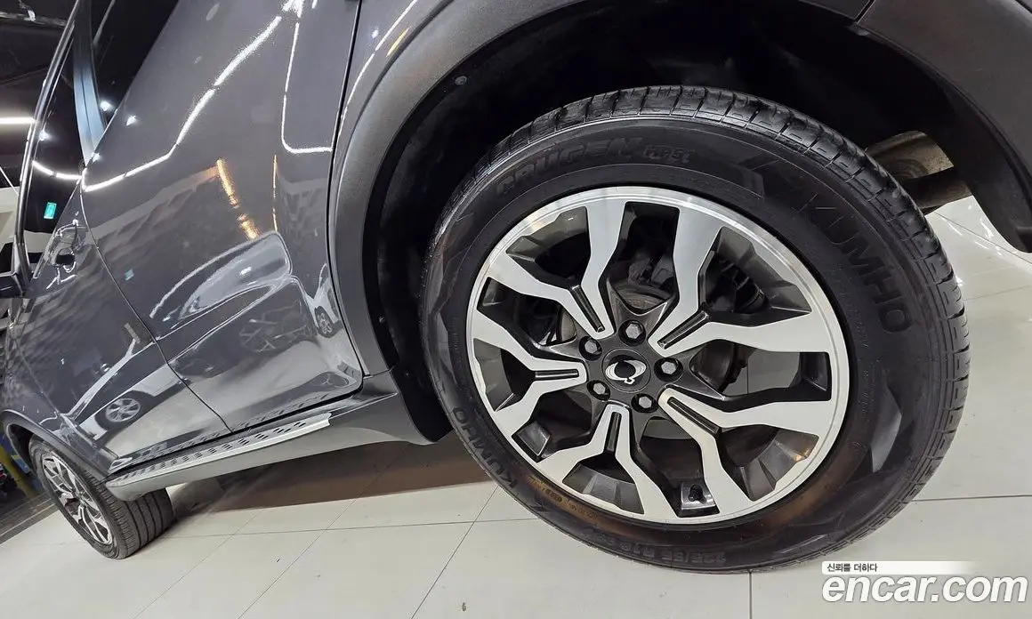 SsangYong Korando 2015 2.2 автомат (гидро), фото 9 SsangYong Korando 2015 2.2 автомат (гидро), фото 9