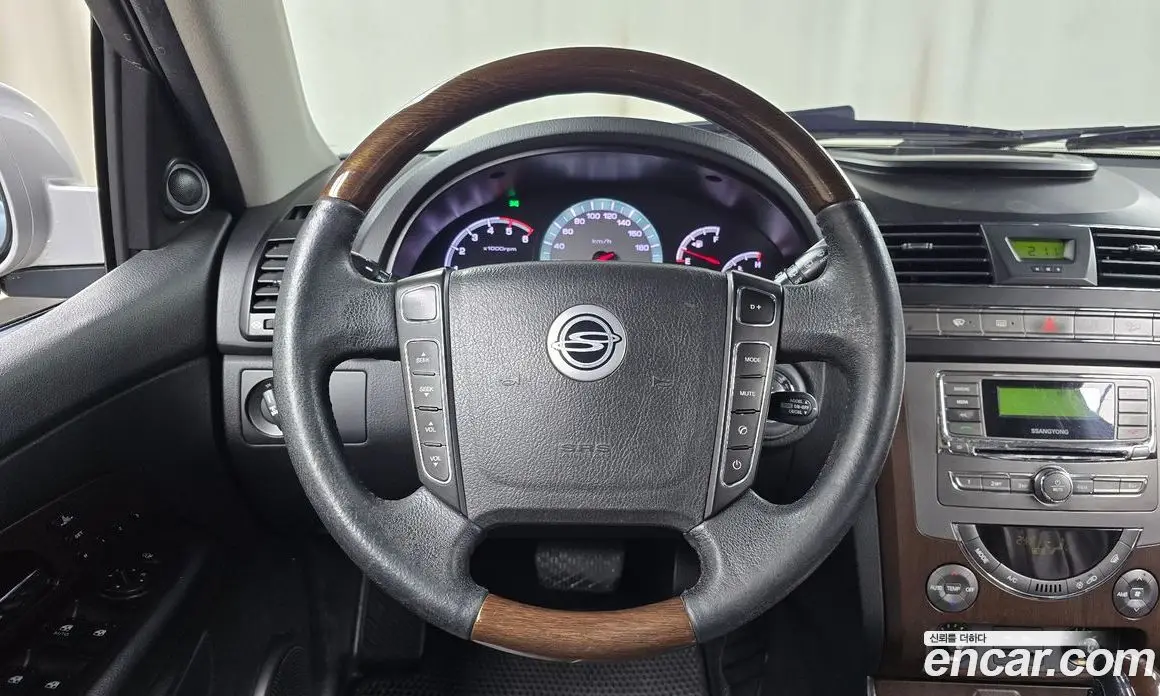 SsangYong Rexton 2012 2.0 автомат (гидро), фото 13 SsangYong Rexton 2012 2.0 автомат (гидро), фото 13