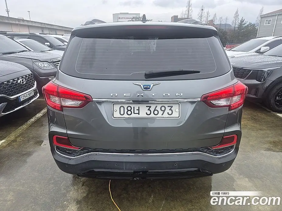 SsangYong Rexton 2017 2.2 автомат (гидро), фото 4 SsangYong Rexton 2017 2.2 автомат (гидро), фото 4