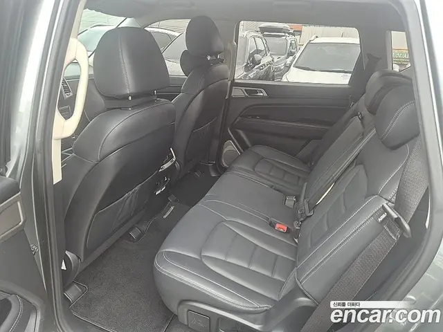 SsangYong Rexton 2017 2.2 автомат (гидро), миниатюра 10 SsangYong Rexton 2017 2.2 автомат (гидро), миниатюра 10