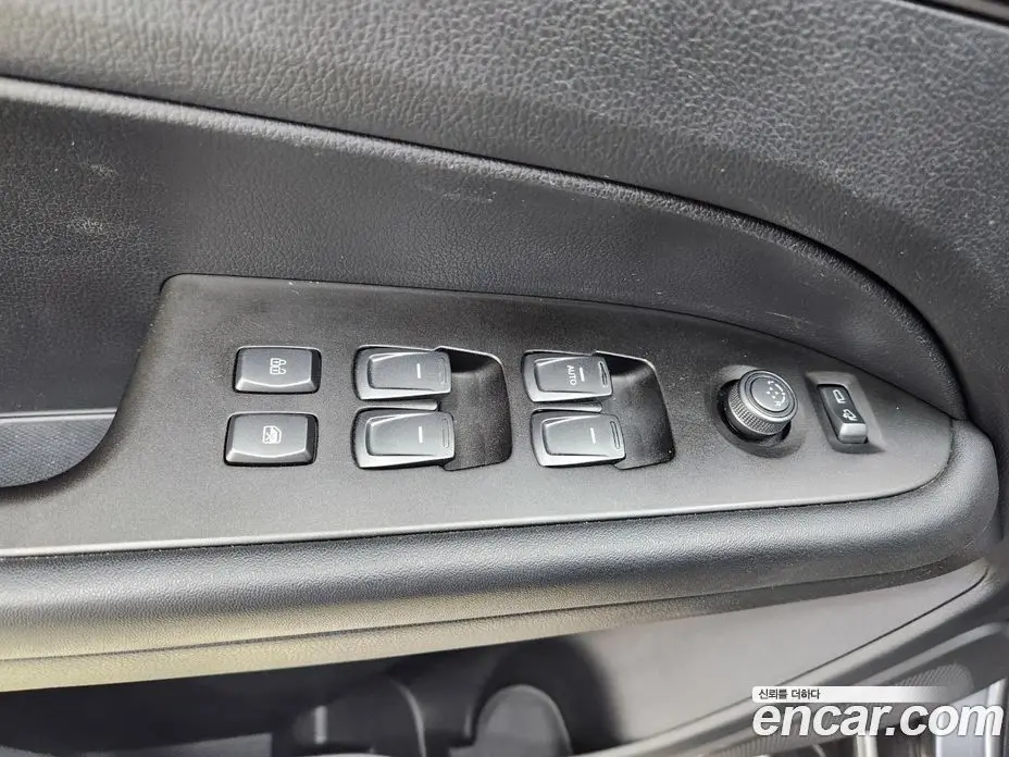 SsangYong Rexton 2018 2.2 автомат (гидро), фото 16 SsangYong Rexton 2018 2.2 автомат (гидро), фото 16