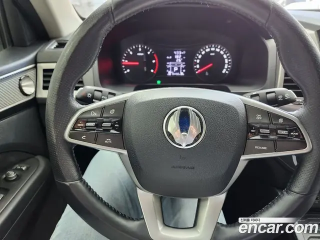 SsangYong Rexton 2018 2.2 автомат (гидро), миниатюра 10 SsangYong Rexton 2018 2.2 автомат (гидро), миниатюра 10