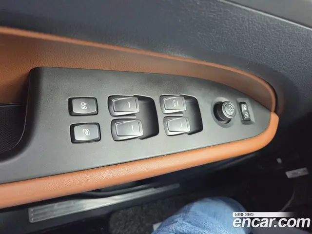 SsangYong Rexton 2018 2.2 автомат (гидро), миниатюра 12