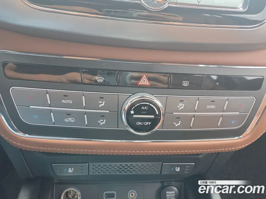 SsangYong Rexton 2018 2.2 автомат (гидро), фото 16 SsangYong Rexton 2018 2.2 автомат (гидро), фото 16