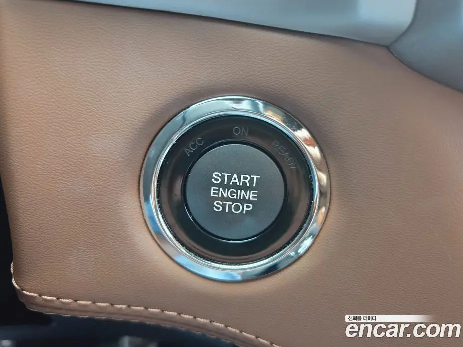 SsangYong Rexton 2018 2.2 автомат (гидро), фото 17 SsangYong Rexton 2018 2.2 автомат (гидро), фото 17