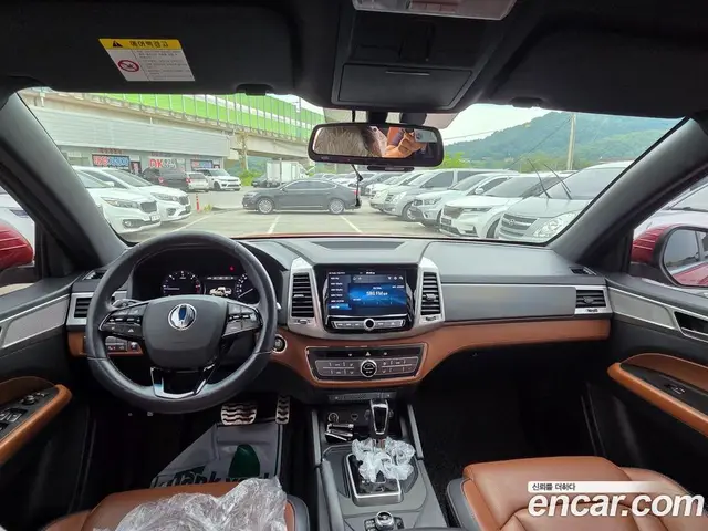 SsangYong Rexton 2018 2.2 автомат (гидро), миниатюра 8 SsangYong Rexton 2018 2.2 автомат (гидро), миниатюра 8