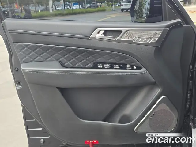 SsangYong Rexton 2019 2.2 автомат (гидро), миниатюра 8