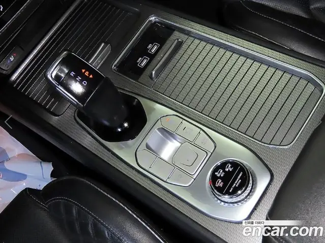 SsangYong Rexton 2020 2.2 автомат (гидро), миниатюра 12