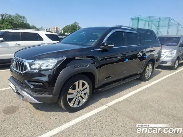 SsangYong Rexton 2021 2.2 автомат (гидро), миниатюра 1 SsangYong Rexton 2021 2.2 автомат (гидро), миниатюра 1