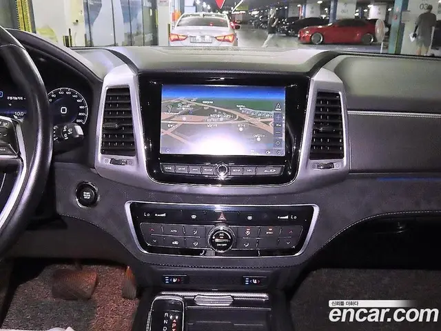 SsangYong Rexton 2021 2.2 автомат (гидро), миниатюра 11 SsangYong Rexton 2021 2.2 автомат (гидро), миниатюра 11