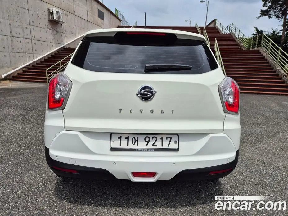 SsangYong TIBOLI 2015 1.6 автомат (гидро), фото 4 SsangYong TIBOLI 2015 1.6 автомат (гидро), фото 4