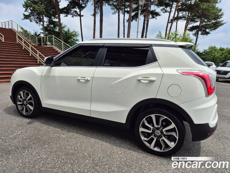 SsangYong TIBOLI 2015 1.6 автомат (гидро), фото 6 SsangYong TIBOLI 2015 1.6 автомат (гидро), фото 6
