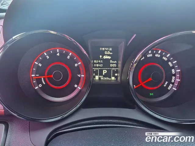 SsangYong TIBOLI 2015 1.6 автомат (гидро), миниатюра 8 SsangYong TIBOLI 2015 1.6 автомат (гидро), миниатюра 8