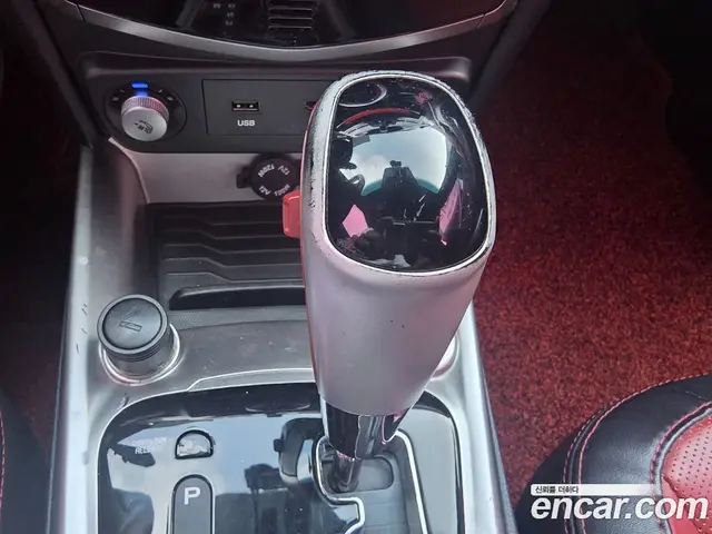 SsangYong TIBOLI 2015 1.6 автомат (гидро), миниатюра 9 SsangYong TIBOLI 2015 1.6 автомат (гидро), миниатюра 9