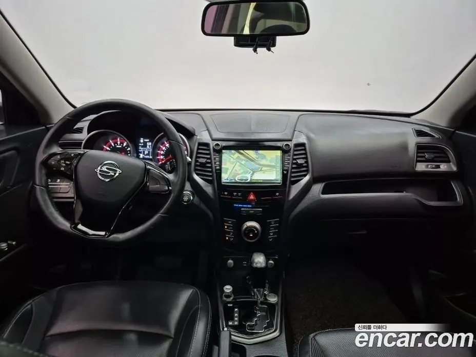 SsangYong TIBOLI 2016 1.6 автомат (гидро), фото 7 SsangYong TIBOLI 2016 1.6 автомат (гидро), фото 7