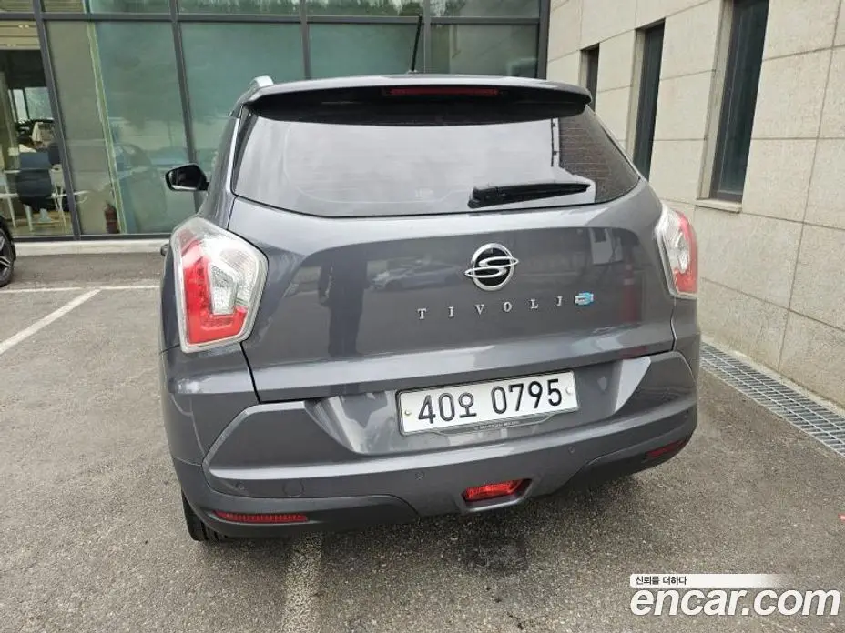 SsangYong TIBOLI 2016 1.6 автомат (гидро), фото 2 SsangYong TIBOLI 2016 1.6 автомат (гидро), фото 2