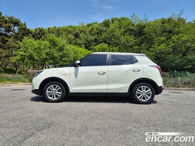 SsangYong TIBOLI 2017 1.6 автомат (гидро), миниатюра 3
