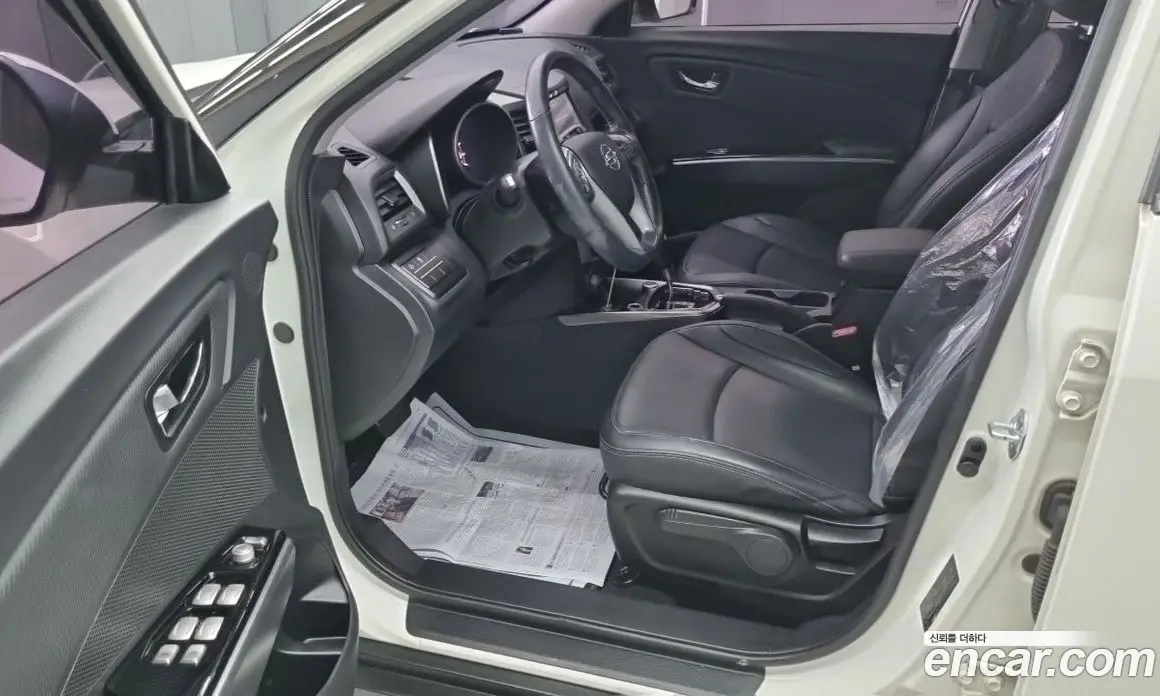SsangYong TIBOLI 2017 1.6 автомат (гидро), фото 11 SsangYong TIBOLI 2017 1.6 автомат (гидро), фото 11
