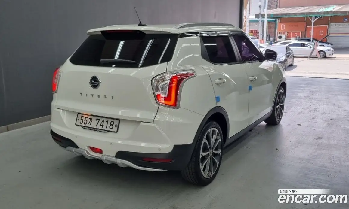 SsangYong TIBOLI 2017 1.6 автомат (гидро), фото 4 SsangYong TIBOLI 2017 1.6 автомат (гидро), фото 4
