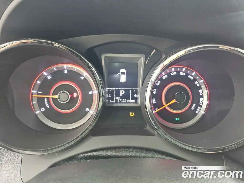 SsangYong TIBOLI 2017 1.6 автомат (гидро), фото 8 SsangYong TIBOLI 2017 1.6 автомат (гидро), фото 8