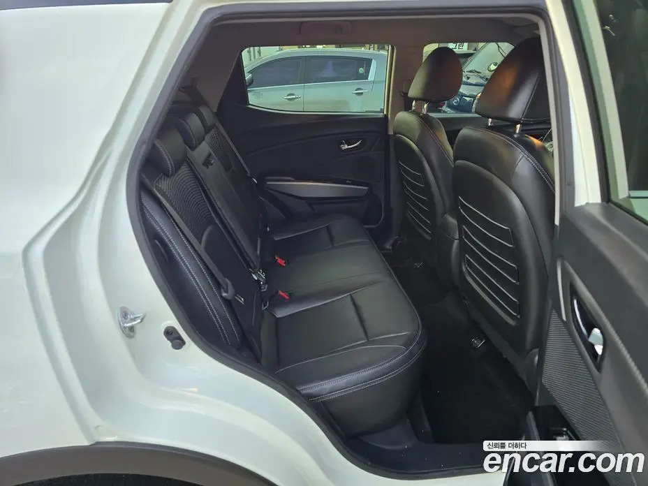 SsangYong TIBOLI 2018 1.6 автомат (гидро), фото 14 SsangYong TIBOLI 2018 1.6 автомат (гидро), фото 14