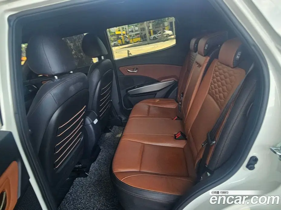 SsangYong TIBOLI 2019 1.6 автомат (гидро), фото 8 SsangYong TIBOLI 2019 1.6 автомат (гидро), фото 8