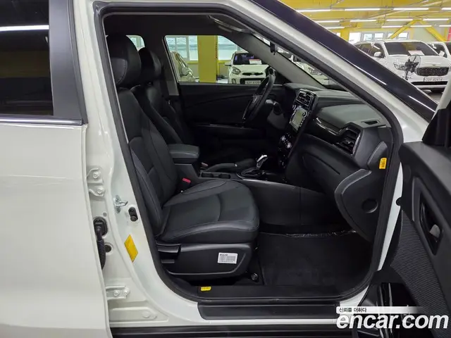 SsangYong TIBOLI 2020 1.5 автомат (гидро), миниатюра 12