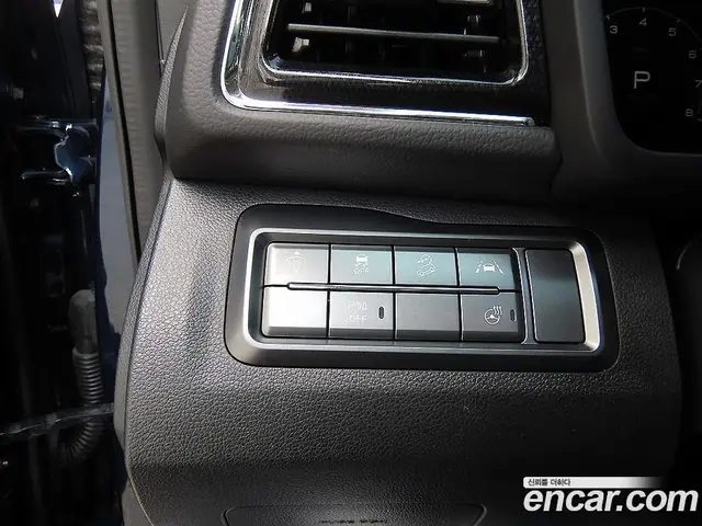 SsangYong TIBOLI 2021 1.5 автомат (гидро), миниатюра 12