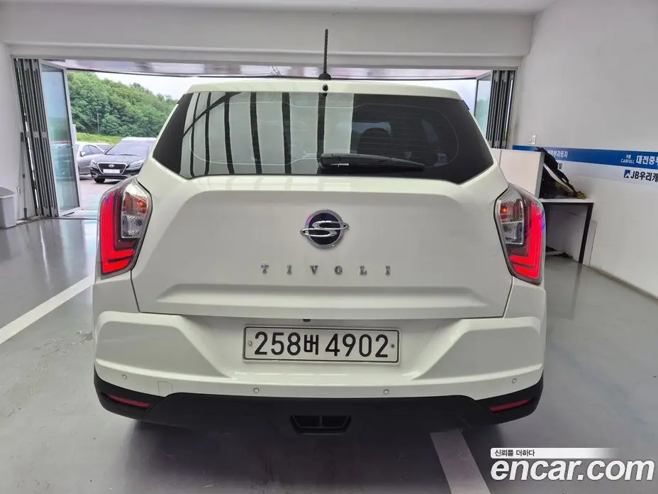 SsangYong TIBOLI 2021 1.5 автомат (гидро), фото 5 SsangYong TIBOLI 2021 1.5 автомат (гидро), фото 5