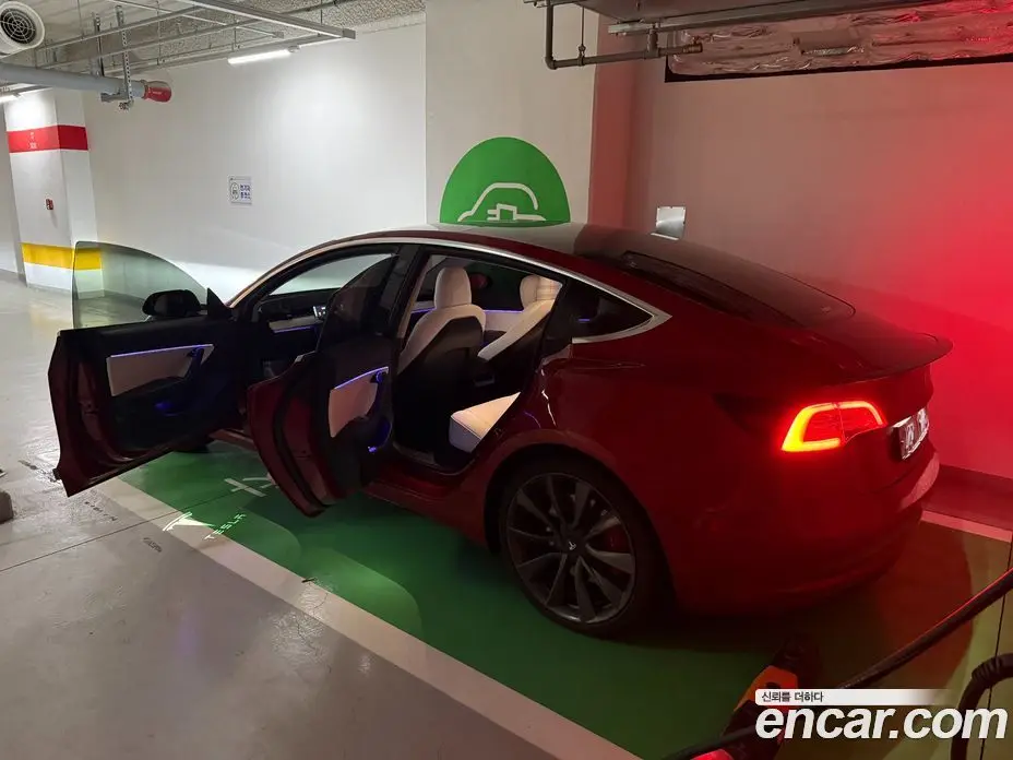 Tesla Model 3 2020 автомат (гидро), фото 9 Tesla Model 3 2020 автомат (гидро), фото 9