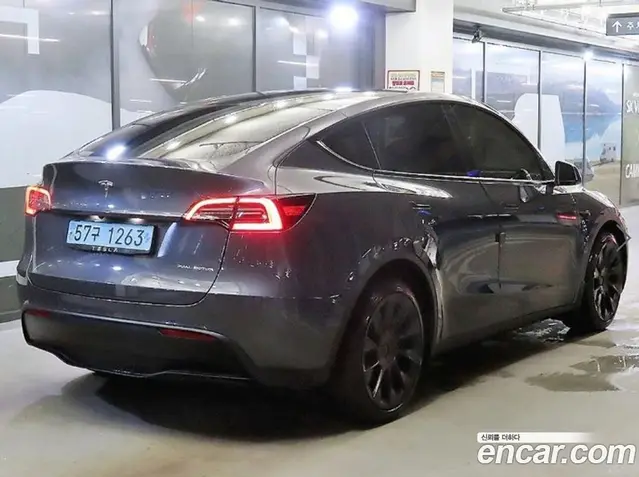 Tesla Model Y 2021 автомат (гидро), миниатюра 4 Tesla Model Y 2021 автомат (гидро), миниатюра 4