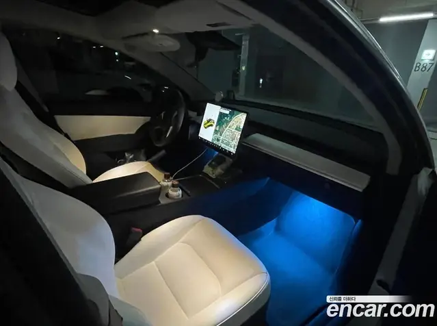 Tesla Model Y 2022 автомат (гидро), миниатюра 6 Tesla Model Y 2022 автомат (гидро), миниатюра 6