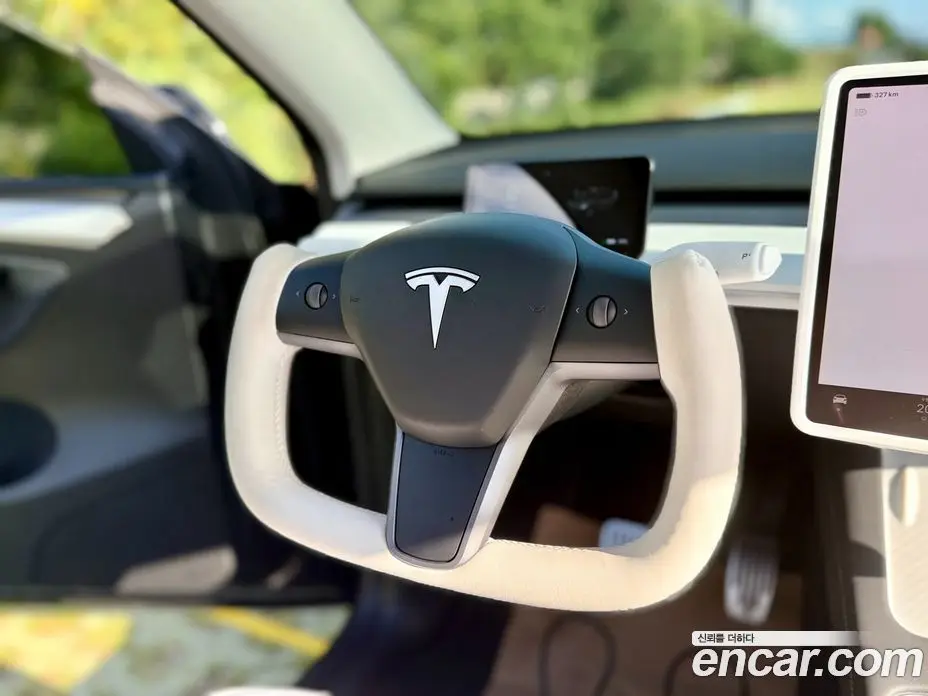 Tesla Model Y 2023 0.2 автомат (гидро), фото 13