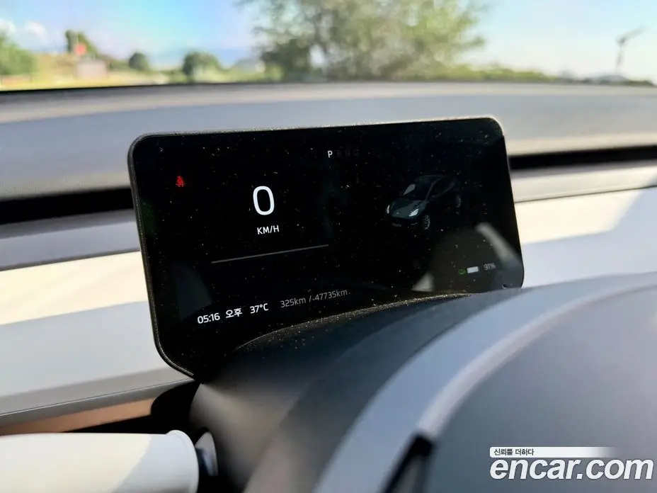 Tesla Model Y 2023 0.2 автомат (гидро), фото 14