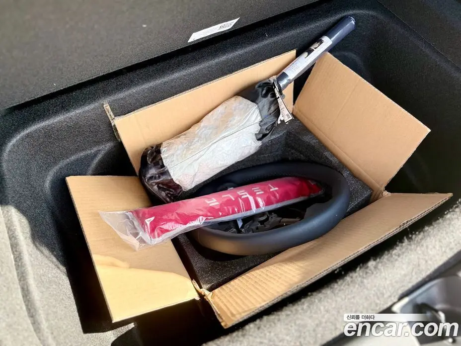 Tesla Model Y 2023 0.2 автомат (гидро), фото 20