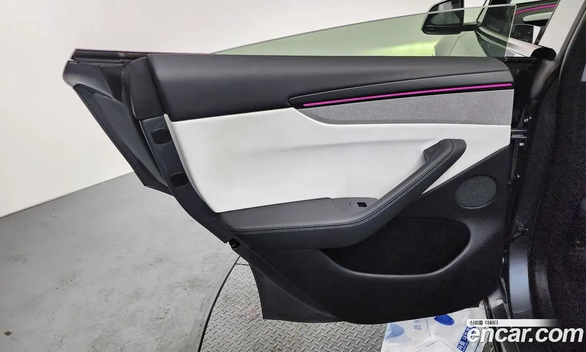 Tesla Model Y 2025 0.2 автомат (гидро), фото 15 Tesla Model Y 2025 0.2 автомат (гидро), фото 15