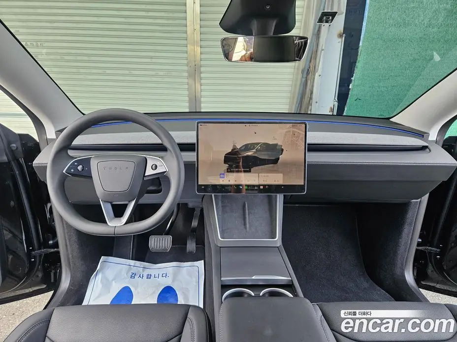 Tesla Model Y 2025 0.2 автомат (гидро), фото 14 Tesla Model Y 2025 0.2 автомат (гидро), фото 14