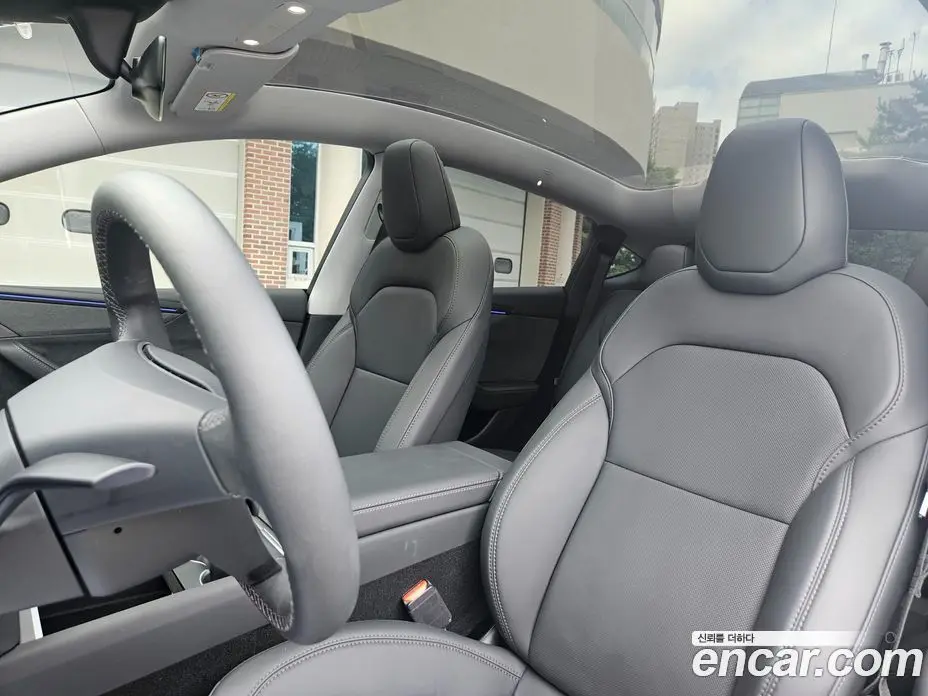 Tesla Model Y 2025 0.2 автомат (гидро), фото 17 Tesla Model Y 2025 0.2 автомат (гидро), фото 17