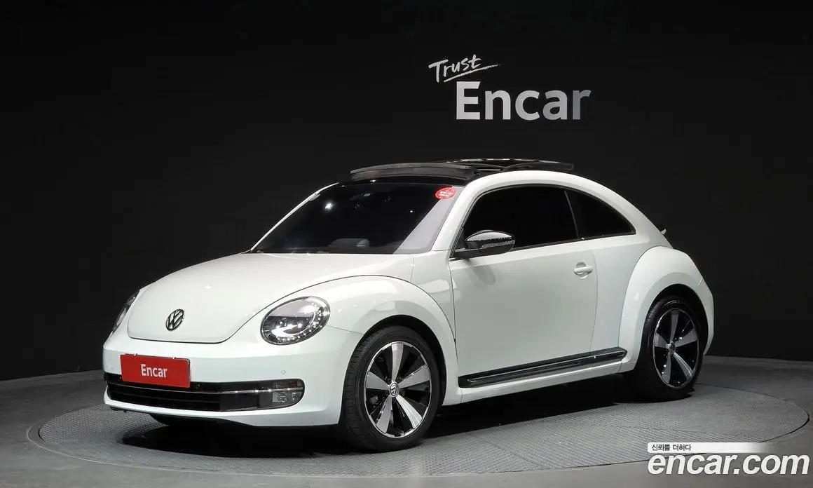 Volkswagen Beatle 2015 2.0 автомат (гидро), фото 1 Volkswagen Beatle 2015 2.0 автомат (гидро), фото 1