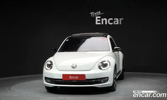 Volkswagen Beatle 2015 2.0 автомат (гидро), миниатюра 3 Volkswagen Beatle 2015 2.0 автомат (гидро), миниатюра 3
