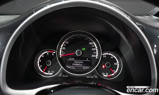 Volkswagen Beatle 2015 2.0 автомат (гидро), миниатюра 8 Volkswagen Beatle 2015 2.0 автомат (гидро), миниатюра 8