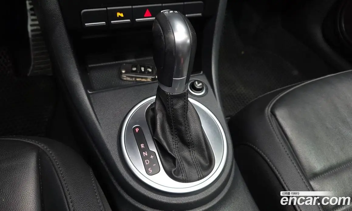Volkswagen Beatle 2015 2.0 автомат (гидро), фото 9 Volkswagen Beatle 2015 2.0 автомат (гидро), фото 9