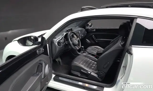 Volkswagen Beatle 2015 2.0 автомат (гидро), миниатюра 10 Volkswagen Beatle 2015 2.0 автомат (гидро), миниатюра 10