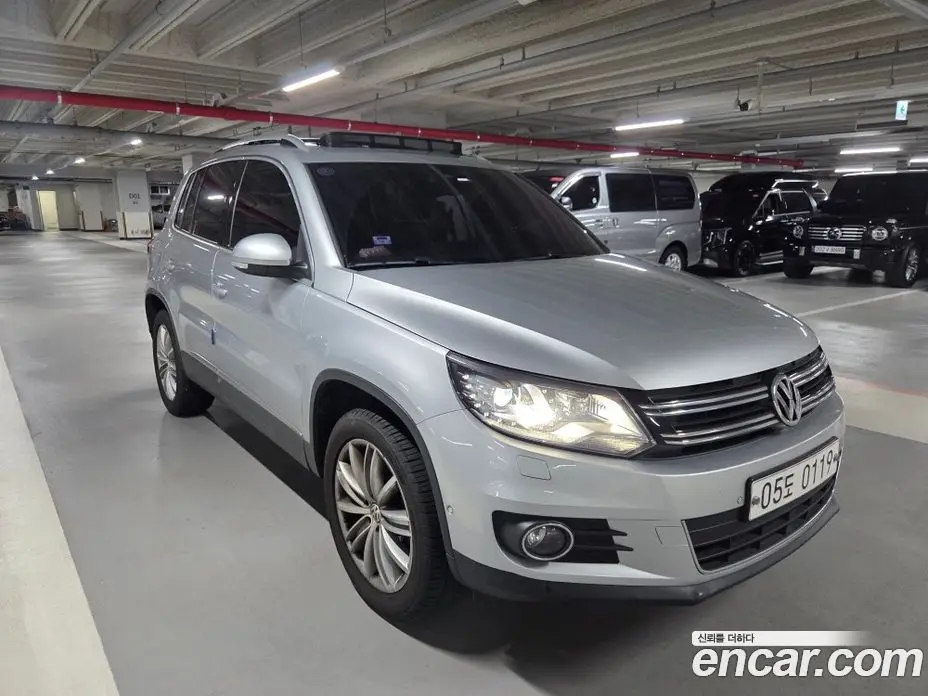 Volkswagen Tiguan 2016 2.0 автомат (гидро), фото 2 Volkswagen Tiguan 2016 2.0 автомат (гидро), фото 2