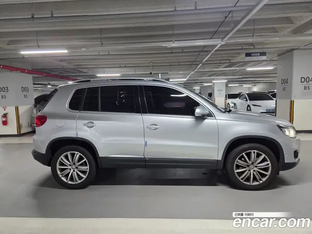Volkswagen Tiguan 2016 2.0 автомат (гидро), миниатюра 3 Volkswagen Tiguan 2016 2.0 автомат (гидро), миниатюра 3
