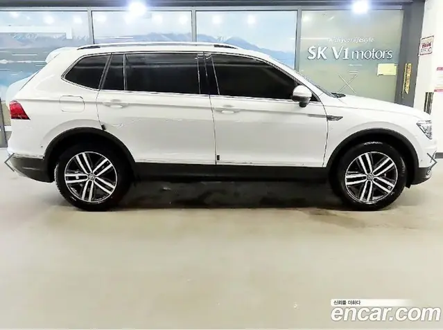 Volkswagen Tiguan 2020 2.0 автомат (гидро), миниатюра 2 Volkswagen Tiguan 2020 2.0 автомат (гидро), миниатюра 2
